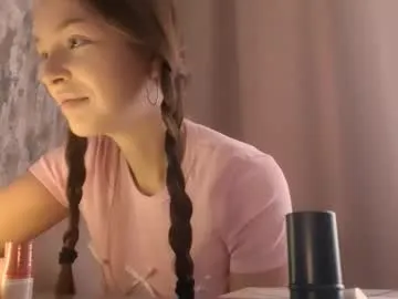 farahmantifel – webcam model profile photo