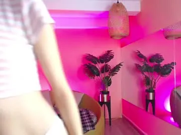 lola_creamy – webcam model profile photo