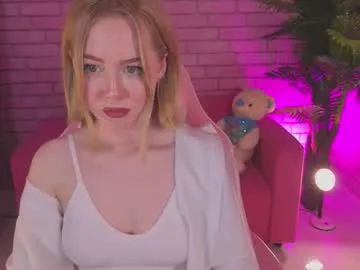 noracollins – webcam model profile photo