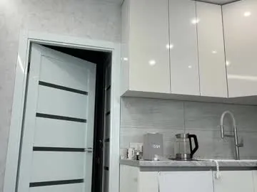 yana_squrel_22 – webcam model profile photo