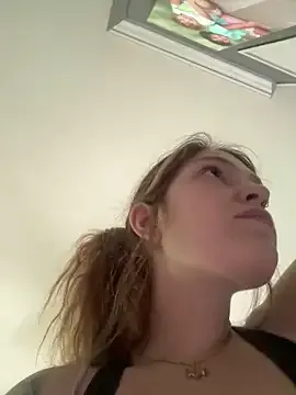 Angelk43 – webcam model profile photo