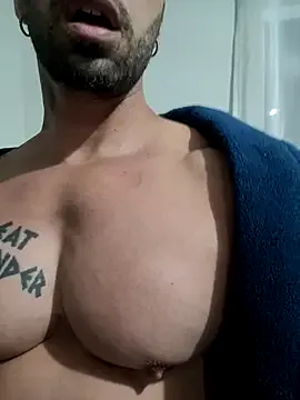 badbrown – webcam model profile photo