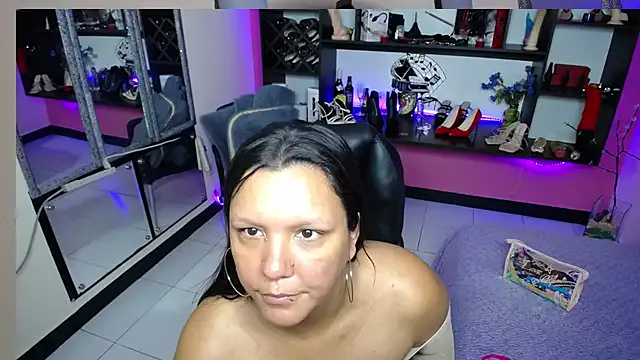 Capricornio_ – webcam model profile photo