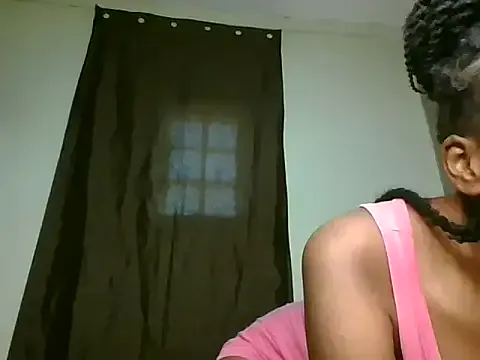 cutenipples – webcam model profile photo