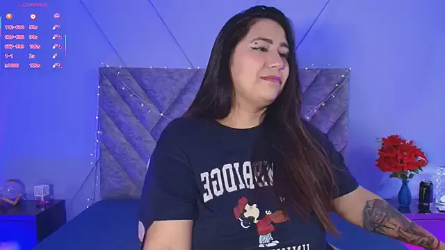 emmajohnss – webcam model profile photo