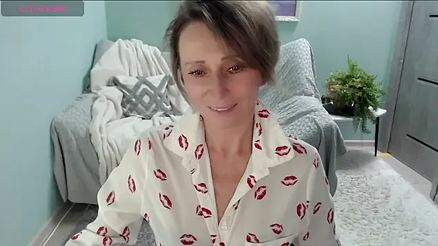 HornyMilf_777 – webcam model profile photo