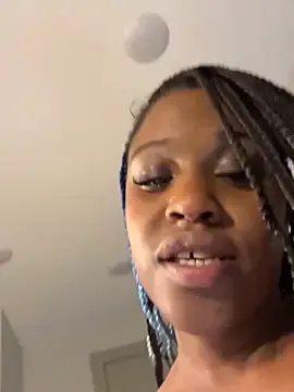 IndigoMystique – webcam model profile photo