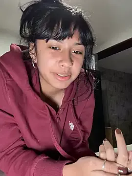 lynn9000 – webcam model profile photo