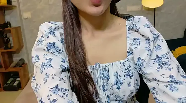 MidnightFlame – webcam model profile photo