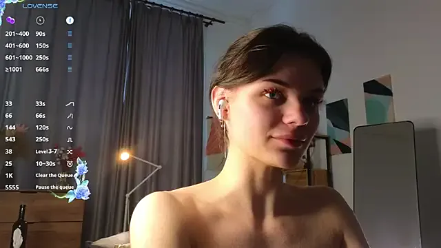 MimiLoll – webcam model profile photo