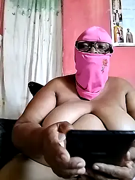 naughtygrannyXXX – webcam model profile photo