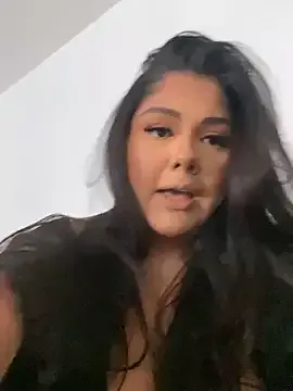 pmonie – webcam model profile photo