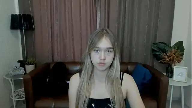 Vel1ka – webcam model profile photo